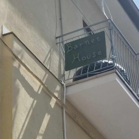Barnet House Lamezia Apartment Ламеция Терме Екстериор снимка