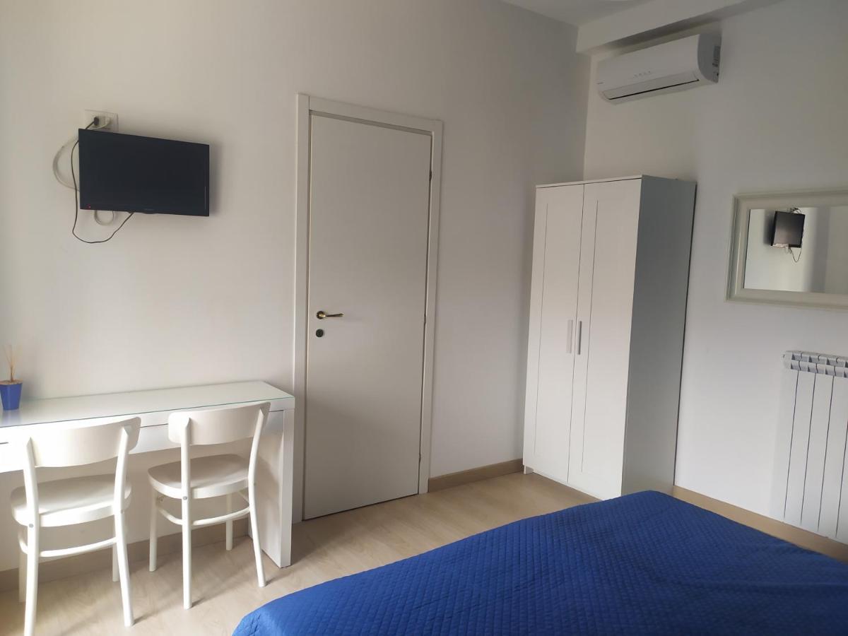 Barnet House Lamezia Apartment Ламеция Терме Екстериор снимка