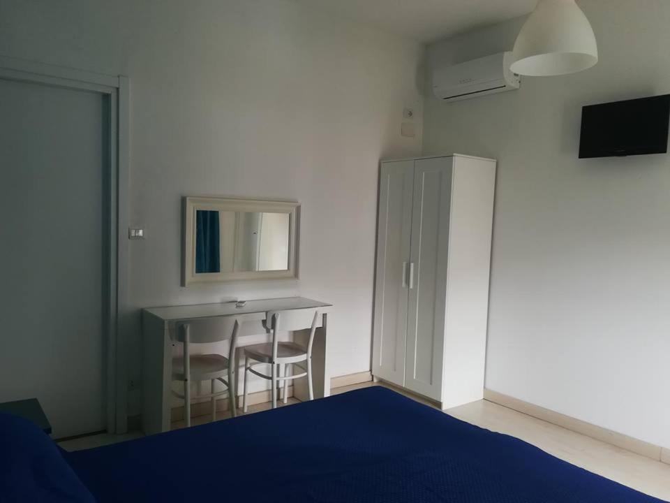 Barnet House Lamezia Apartment Ламеция Терме Екстериор снимка