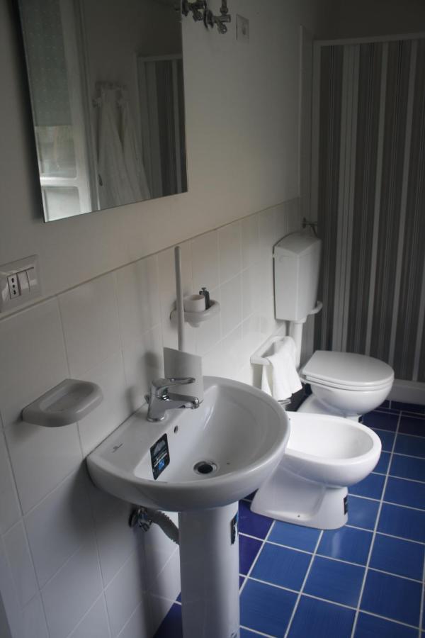 Barnet House Lamezia Apartment Ламеция Терме Екстериор снимка